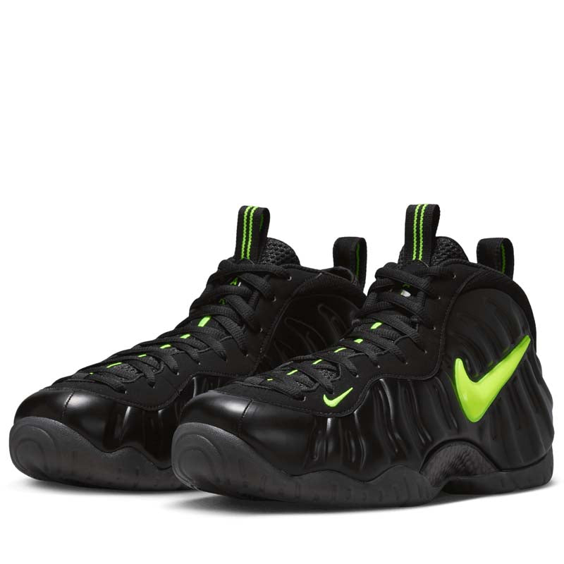 Nike Air Foamposite Pro - Black/Voltage Yellow