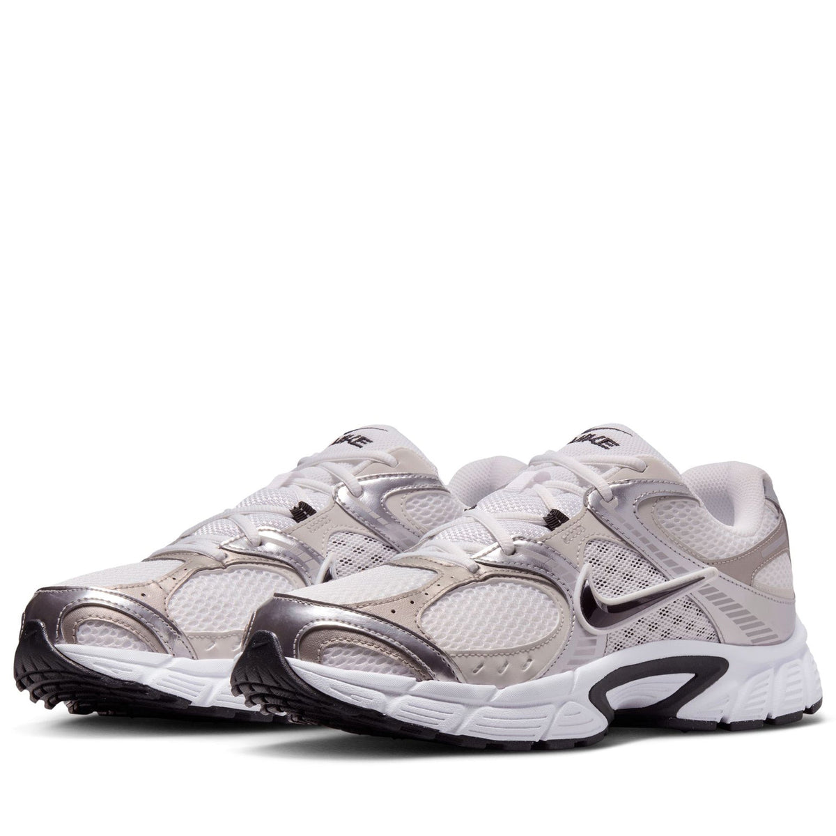 Nike V5 RNR - White/Black