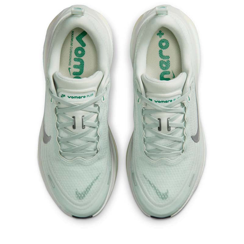 Women's Nike Vomero Plus - Light Silver/Metallic Silver