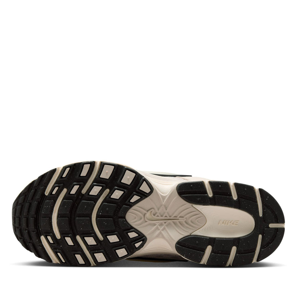 Women's Nike V5 RNR - Light Orewood Brown/Pale Ivory