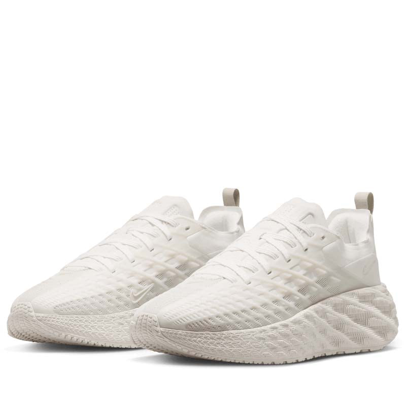 Nike Ava Edge - Summit White/Stone