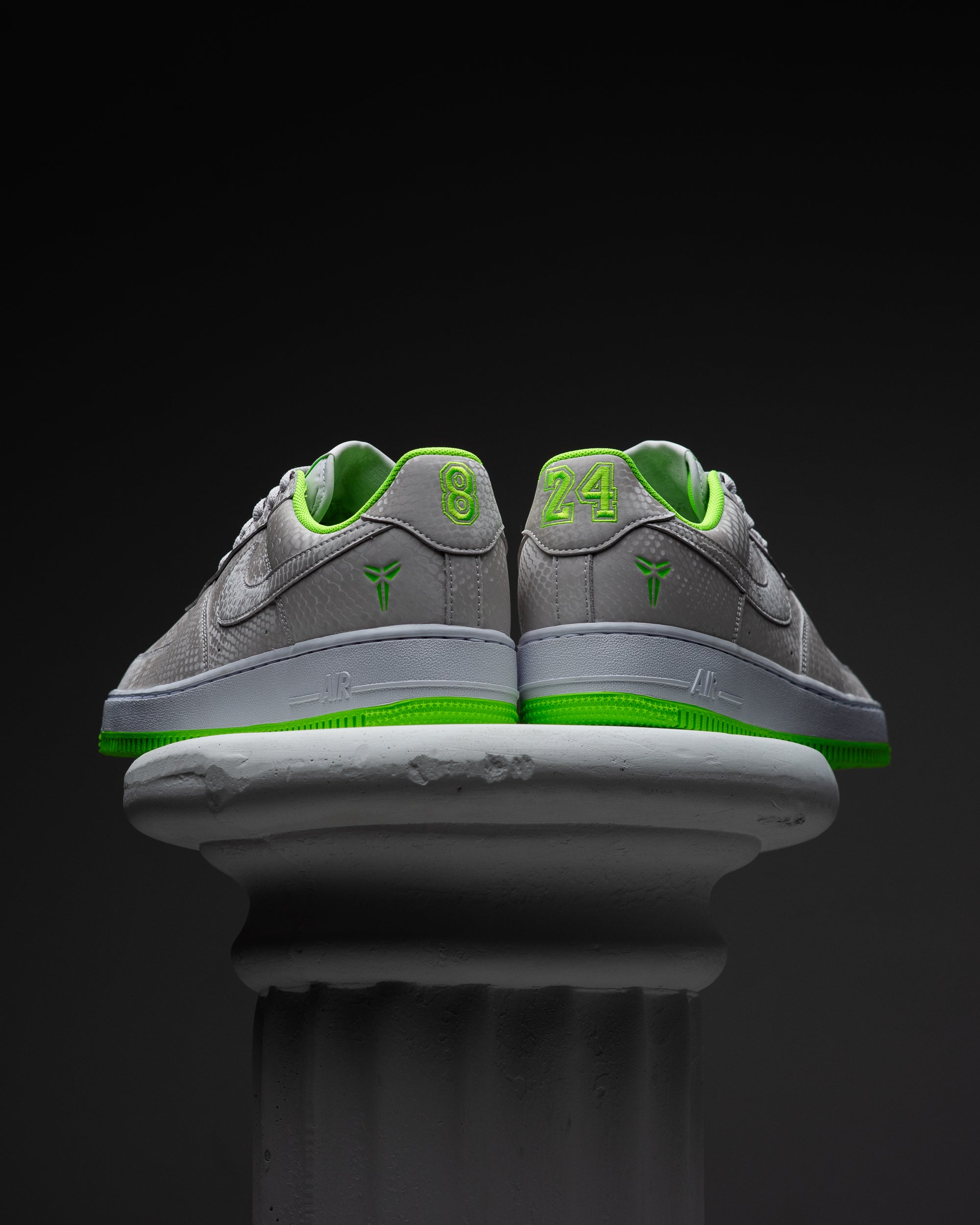 Kobe Bryant x Nike Air Force 1 Low - Vast Grey/Electric Green