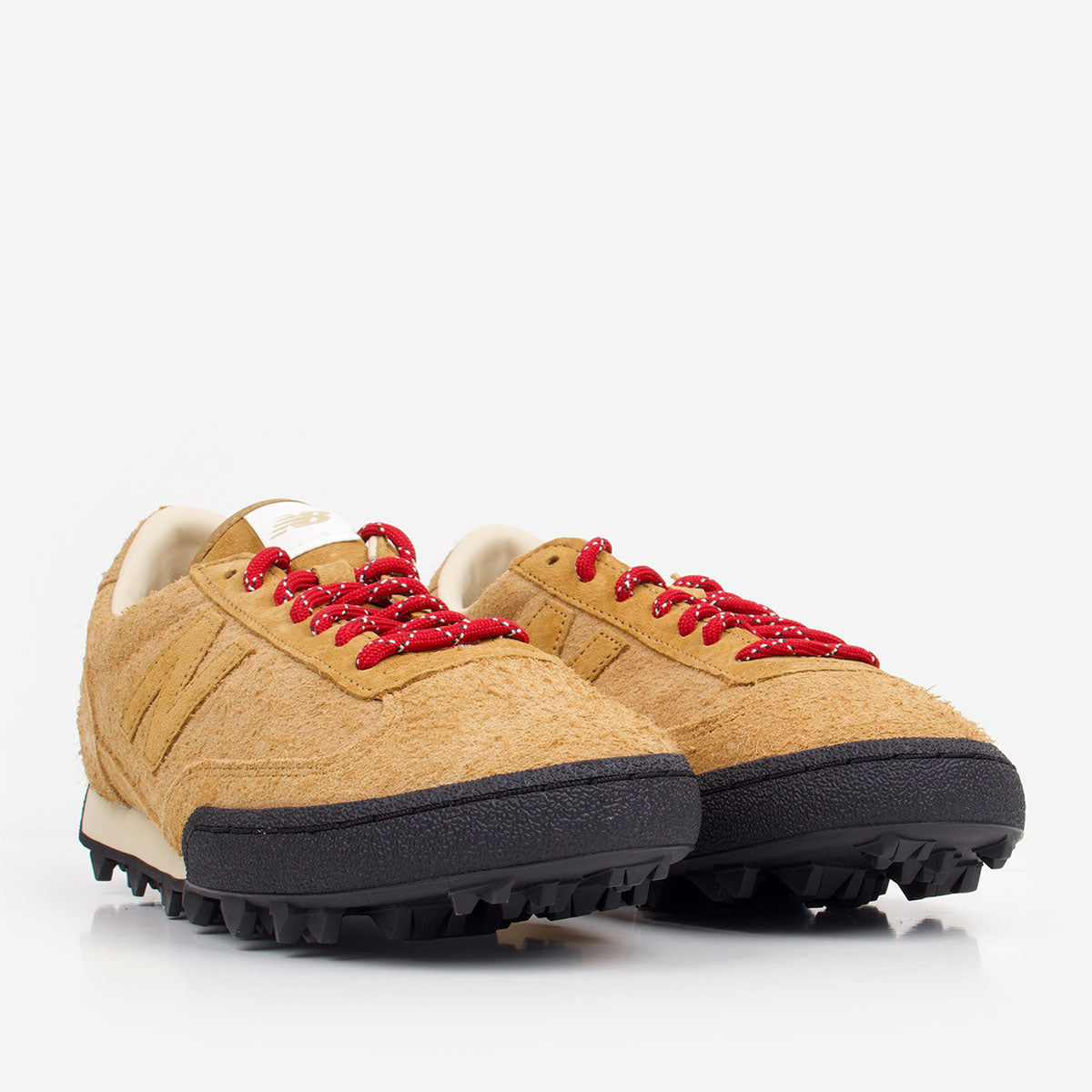 New Balance Gator Run Shoes
