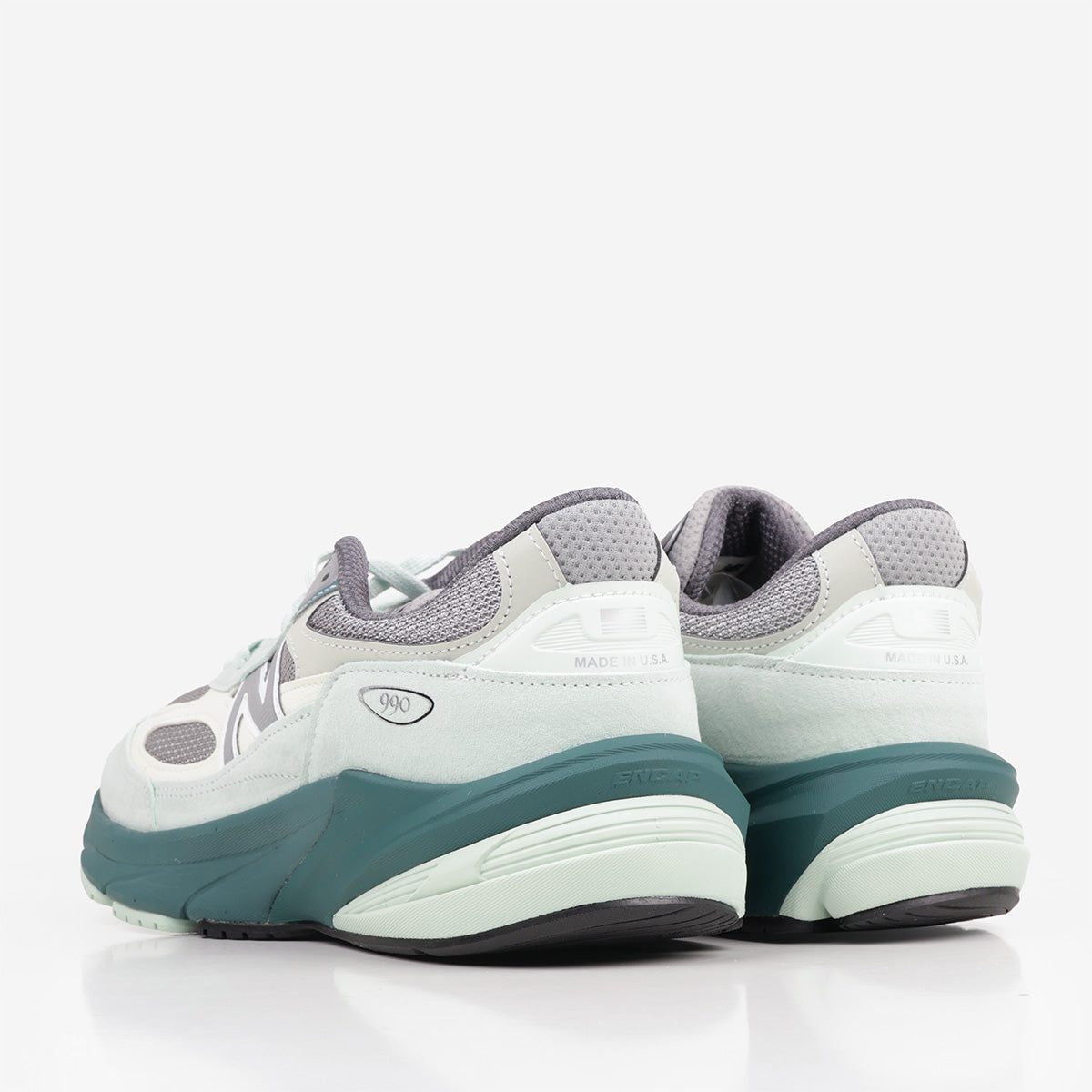 New Balance Made In USA 990v6 Shoes