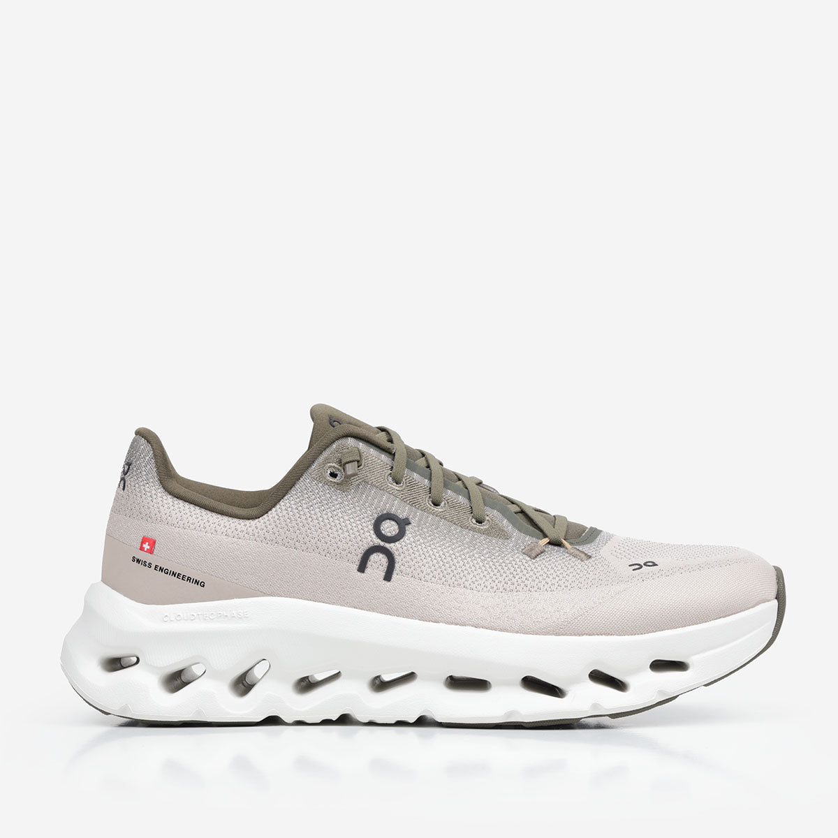 ON Cloudtilt Shoes