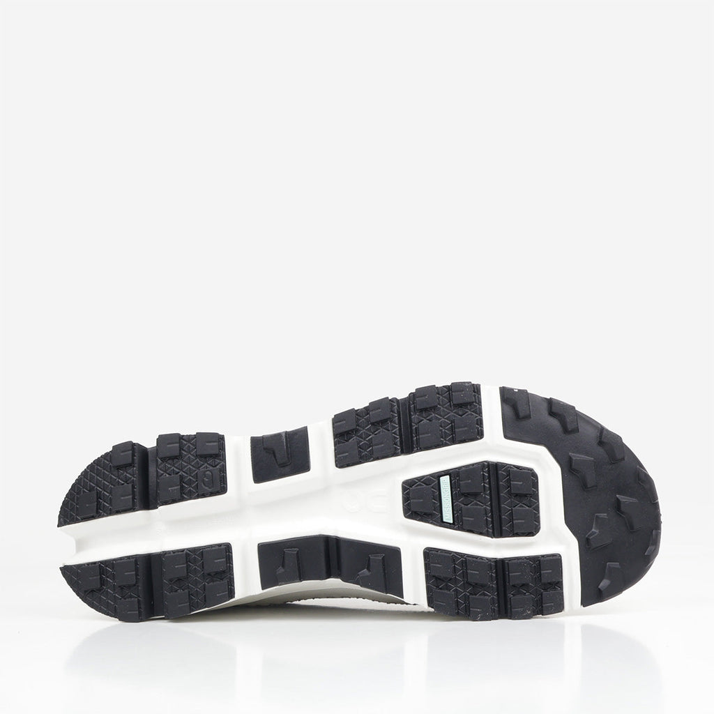 ON Running Cloudaway 2 Shoes